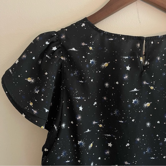 💐 2 for $20!! 💐 BCBGeneration Astrological Sun and Stars Blouse - Picture 6 of 9